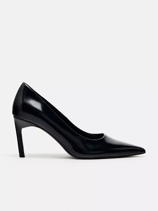 Zara Shoes - NEW Zara Classic Pointed Toe Black Pump Heels size 35